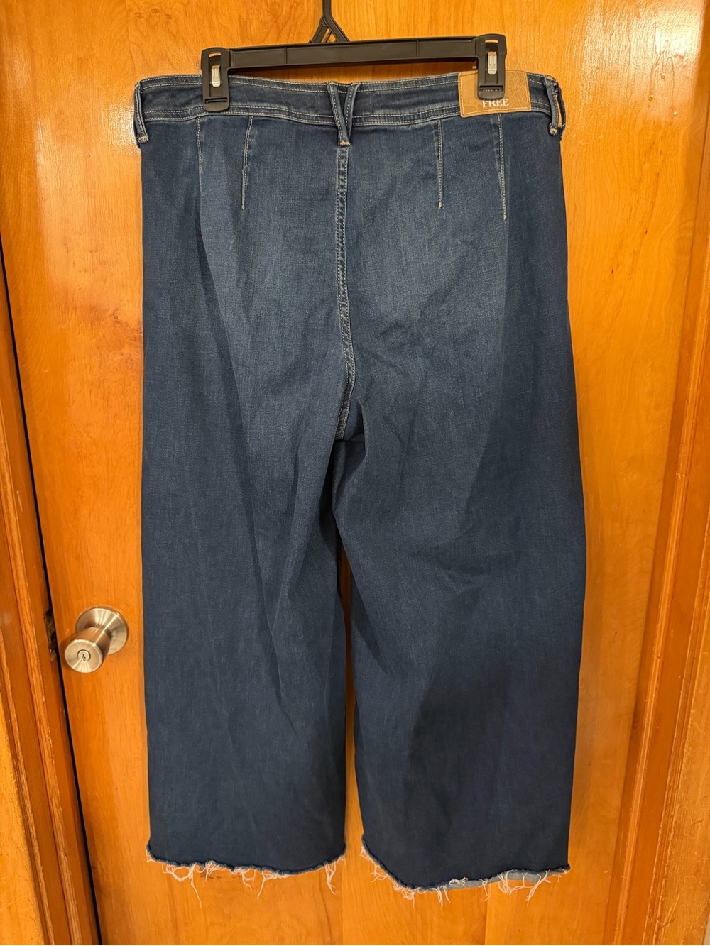 We The Free CRVY Counter Culture Jeans - Picture 3 of 5